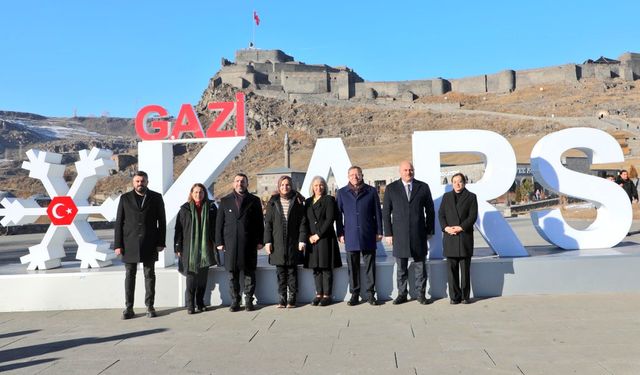 Aile ve Sosyal Hizmetler Bakanı Mahinur Göktaş, Kars'ta