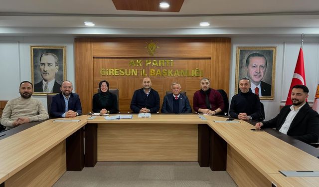 AK Parti Giresun Merkez İlçe Yönetimi görev bölümü yaptı