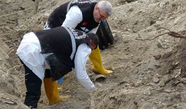 Burdur Öğretmenevi'nde insan kemikleri bulundu