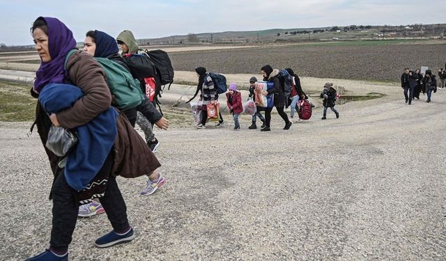 Baas rejiminin çöküşü sonrası Suriyelilerin Türkiye’den dönüşleri hız kazandı