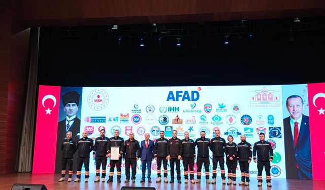 Fatih Muhcu, AFAD Akreditasyon Patchi Belgesini aldı