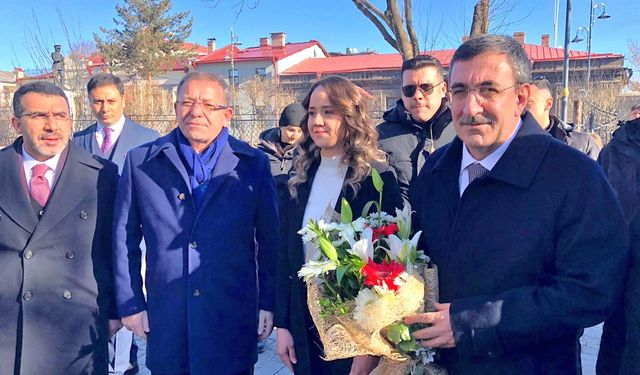 Cumhurbaşkanı Yardımcısı Cevdet Yılmaz Kars'ta