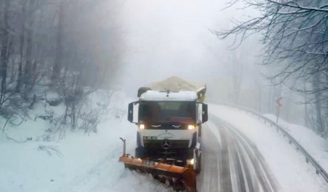 Kocaeli’de gece gündüz yollar açık