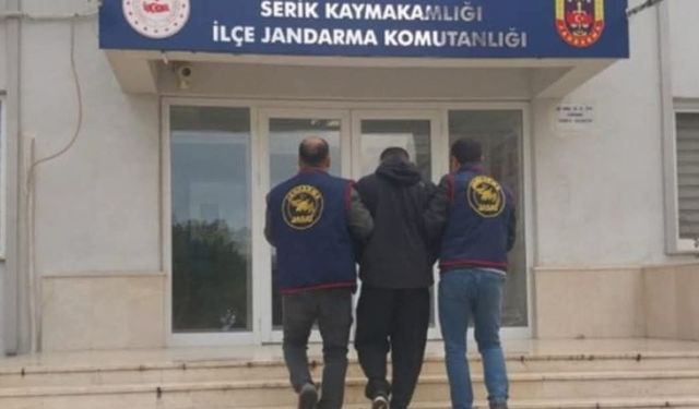 Antalya'da çeşitli suçlardan aranan 214 şüpheli yakalandı