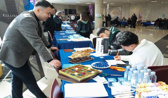 Burdur MAKÜ’de kariyer günleri etkinliği