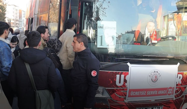 Uşak'ta Başkan Yalım direksiyona geçti