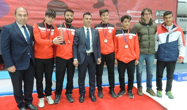 Aile ve Sosyal Hizmetler İl Müdürlüğü Erkek Curling Takımı, Türkiye üçüncüsü oldu