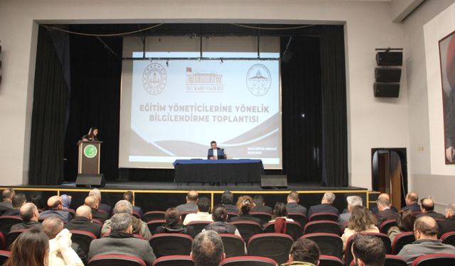 Kars’ta eğitim yöneticilerine yönelik bilgilendirme toplantısı yapıldı