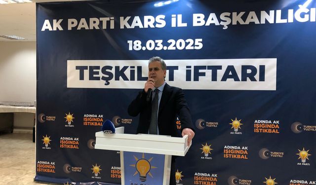 AK Parti Genel Başkan Yardımcısı Yalçın, iftarda partililere hitap etti