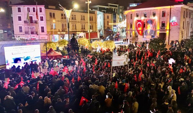 Giresun Ekrem İmamoğlu için sokağa döküldü