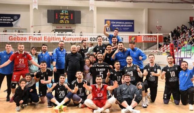 Gebze Voleybol Takımı; Şampiyonluğa adım adım…