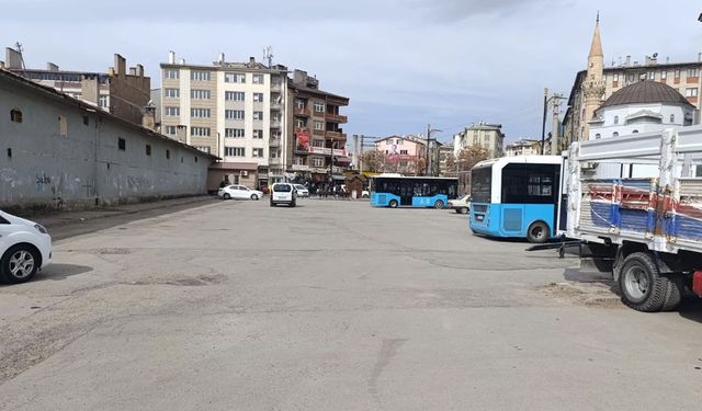 Sivas'ta geleneksel bayram pazarı tekrar kuruluyor