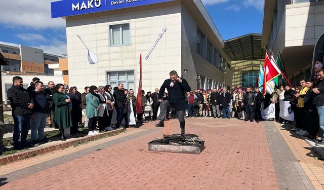 Burdur MAKÜ’de demir dövüldü, nevruz ateşi yakıldı