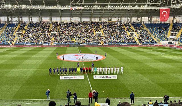 Ankaragücü, 7 maç sonra kazandı: Maç sonu ortalık karıştı