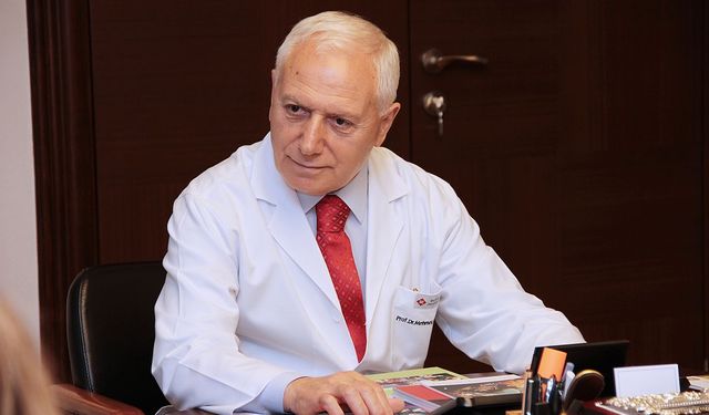 Türkiye’de organ naklinin öncüsü Prof. Dr. Mehmet Haberal’ın doğum günü