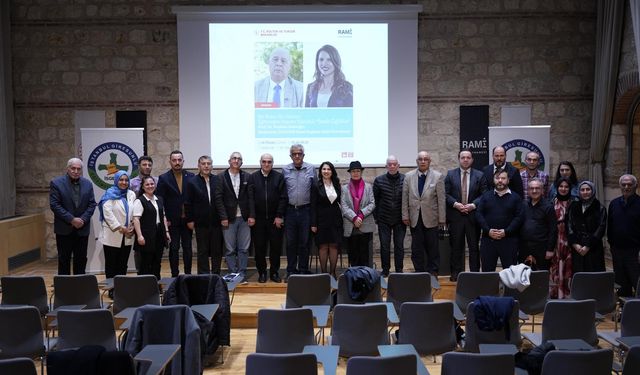 “Bir Konu Bir Uzman” seminerleri Rami Kütüphanesi'nde başladı