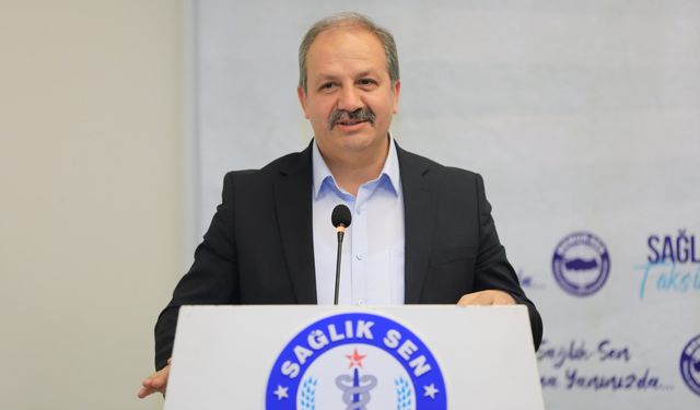 Sağlık-Sen şubeleri bir ilke imza attı: Bir günde 6 bin 538 üye yaptı