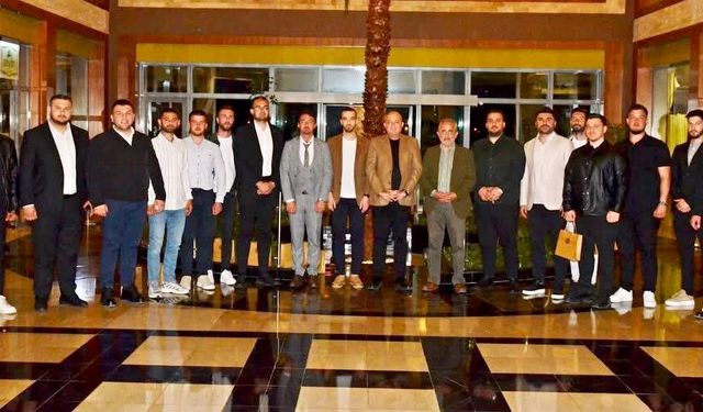 Gider’den gençlere siyaset dersi: "Beklentiniz olsun, sizler yarınların liderlerisiniz"