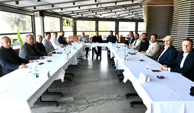 AK Partili Gider’den İlçe Başkanlarına net mesaj: Görev emanettir