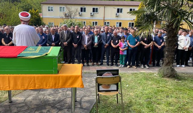 Zonguldak'ta kalp krizinden vefat eden madenci toprağa verildi