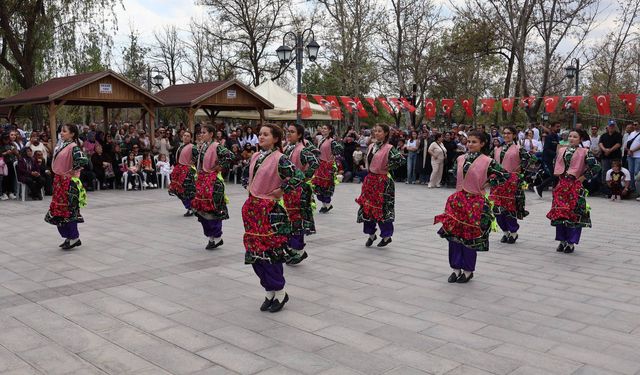 Hıdırellez Şenliği Kırıkkale’yi hareketlendirdi