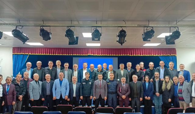 Vakfıkebir'de muhtarlara seminer verildi