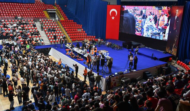 Otobüs, Ankaray ve metrolarda unutulan eşyalar açık artırmayla satıldı