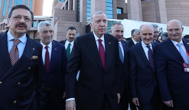 ATO Başkanı Baran, "TOBB 2025 Yılı Hizmet Şeref Belgesi ve Plaket Takdim Töreni"ne katıldı