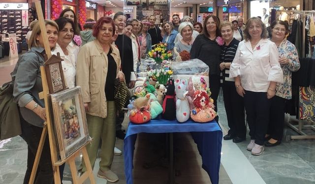 Isparta'da yardım meleklerinden anlamlı kermes etkinliği