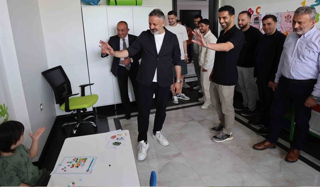 Konyaspor’un yıldızlarından ‘Özel’ ziyaret