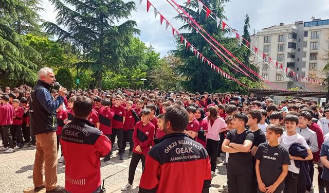 Darıca’da özel bireylere afet ve tatbikat eğitim