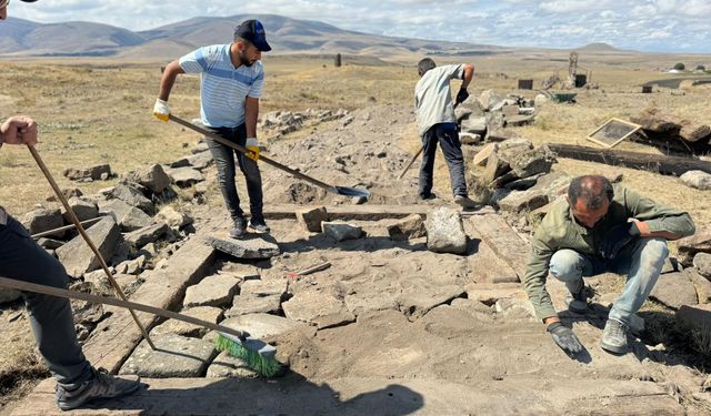 Ani Ören Yeri’ndeki kazı çalışmaları yeniden başladı
