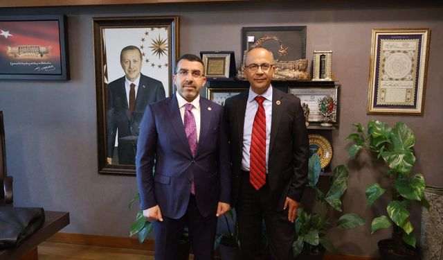 Kars 3. Noteri Timuçin Timur'dan Milletvekili Adem Çalkın'a ziyaret