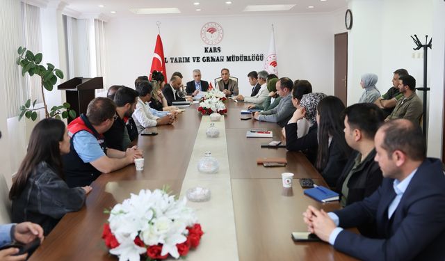 Tarım Bakanlığı ve TÜİK iş birliğiyle Genel Tarım Sayımı bilgilendirme toplantısı düzenlendi