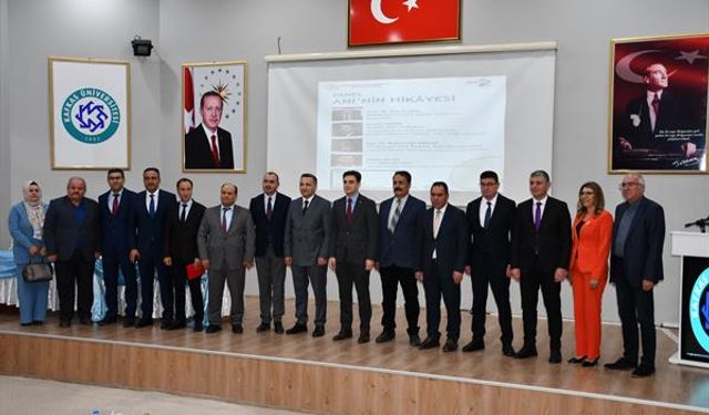 Üniversitesi'nde "Ani'nin Hikayesi" konulu panel düzenlendi