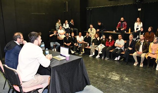 Kafkas Üniversitesinde "Kariyer Söyleşileri" etkinliği düzenlendi