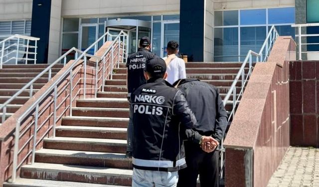 Kars’ta uyuşturucu suçlularına yönelik operasyon: 3 kişi tutuklandı