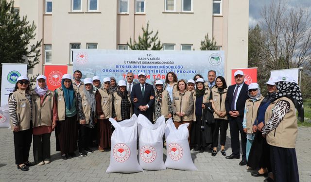 Kars'ta Organik Kaz Yetiştiriciliği Projesi başlatıldı