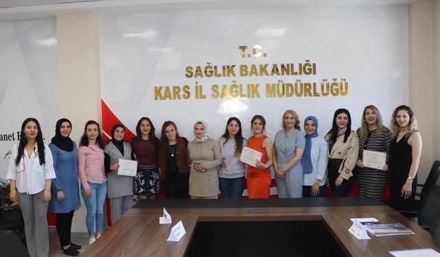Kars'ta üreme sağlığı ve cinsel sağlık modüler eğitimi düzenlendi
