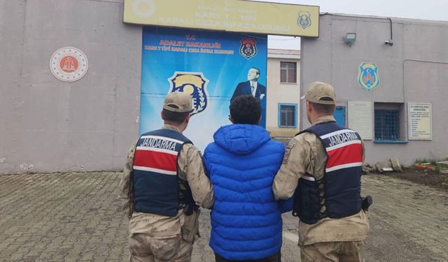Kars'ta uyarıcı madde suçundan hapis cezası bulunan şahıs jandarma ekiplerince yakalandı