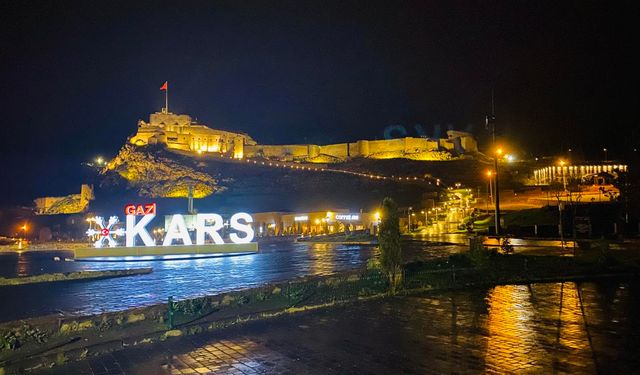 Yağmurun ardından berrak bir Kars gecesi...