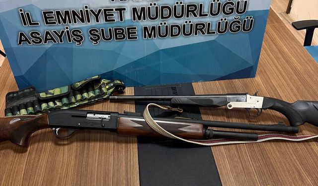 Kars'ta operasyonlarda silahlar ve mühimmatlar ele geçirildi