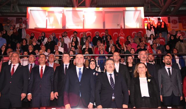 Başkan Genç: Trabzon teslimiyetin değil duruşun adıdır