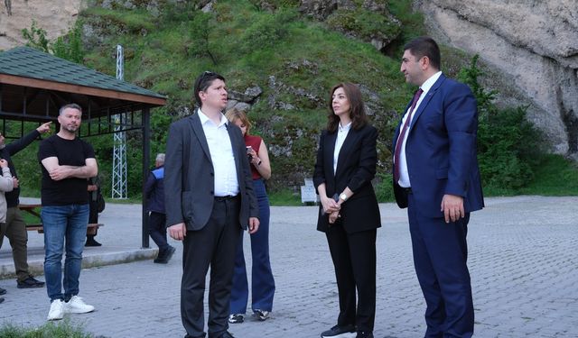 Güdül Belediye Başkanı Mehmet Doğanay ilçede incelemelerde bulundu