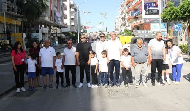 Serik’te ‘Bağımlı olma bağlı ol’ Sergisi ve dede torun yarışmaları düzenlendi
