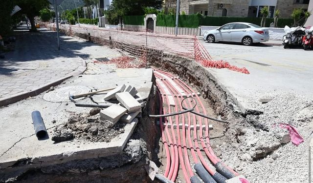 Kemer’de elektrik kesintilerine kesin çözüm
