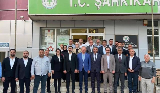 AK Parti heyetinden Şarkikaraağaç’a çıkarma