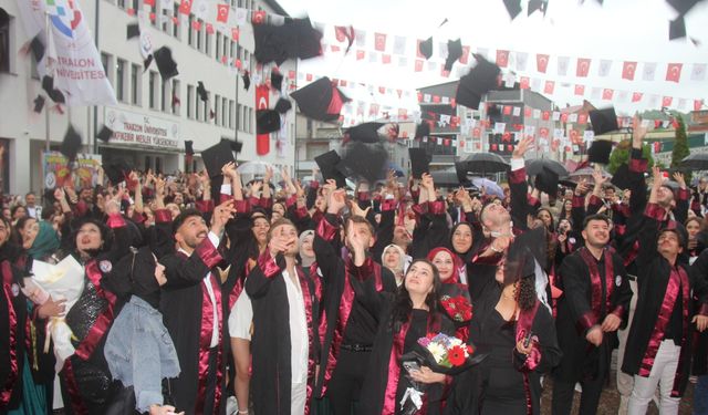 Vakfıkebir MYO’da, 19. dönem mezunlar için tören düzenlendi