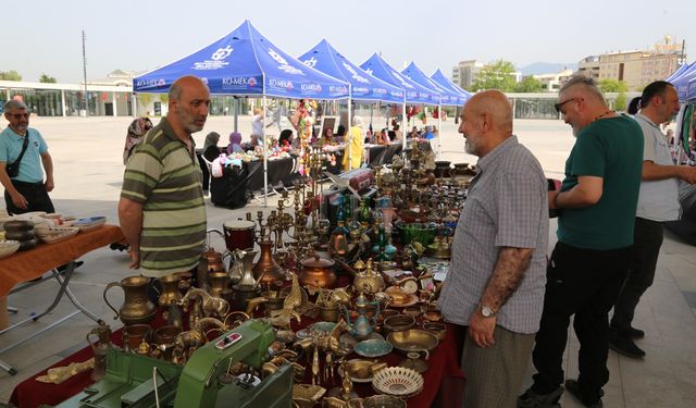 Kocaeli’de antika ve nostalji rüzgarı esti