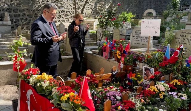 BAŞKAN GENÇ’TEN MATTİA AHMET MİNGUZZİ’NİN KABRİNE ZİYARET